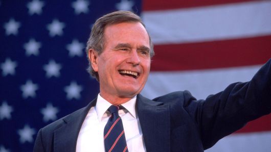 George H.W. Bush’s Death Spurs Tributes From Clintons to Trump