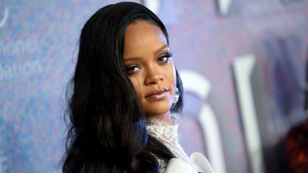 Rihanna Confirms 2019 Release for New Music
