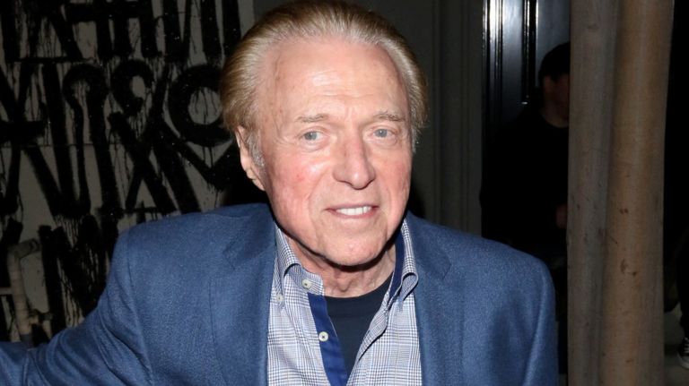 Steve Lawrence Diagnosed with Alzheimer’s Disease