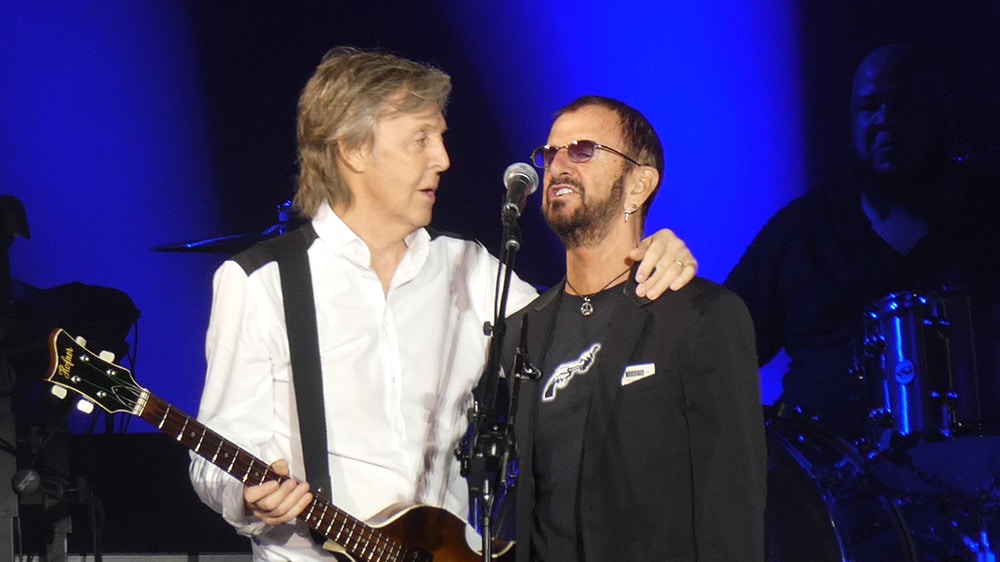 Paul McCartney Brings Ringo Starr to the Stage for End-of-Tour Surprise! Paul McCartney Brings Ringo Starr to the Stage for End-of-Tour Surprise!