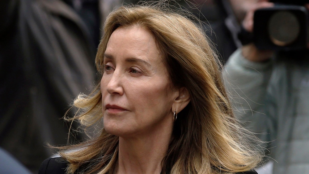 Felicity Huffman Reports to Federal Prison to Serve Two-Week Sentence