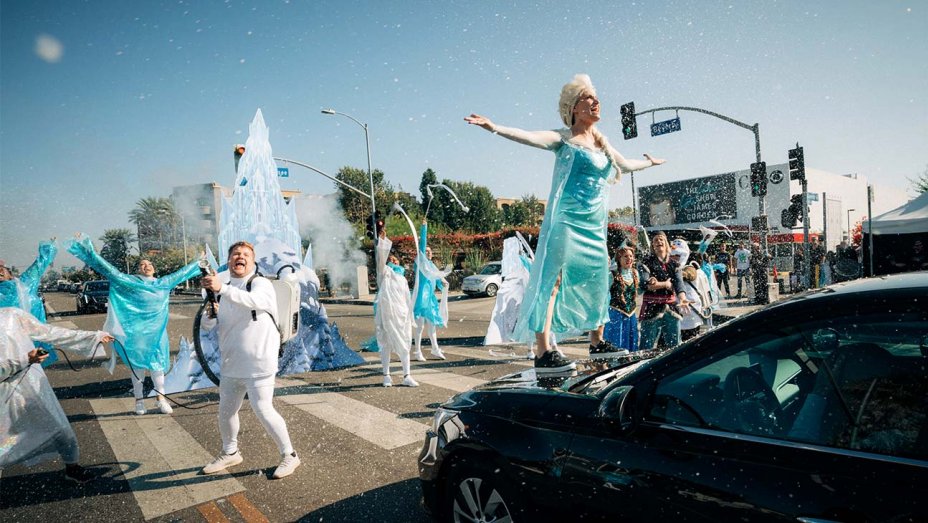 James Corden Gets Competitive with ‘Frozen 2’ Cast During “Crosswalk the Musical”
