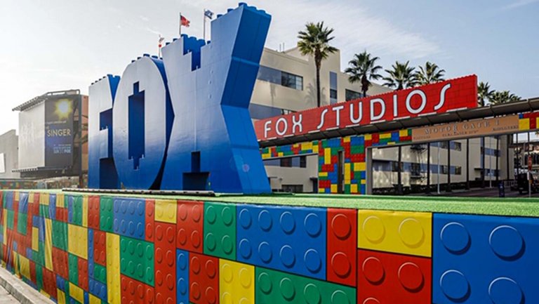 ‘Lego Masters’ Premiere Sparks Brick Takeover of Fox Studios Lot