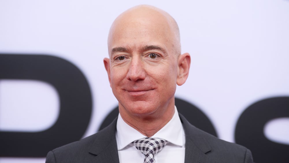 Chris Rock Pokes Fun at Amazon’s Jeff Bezos at The Oscars