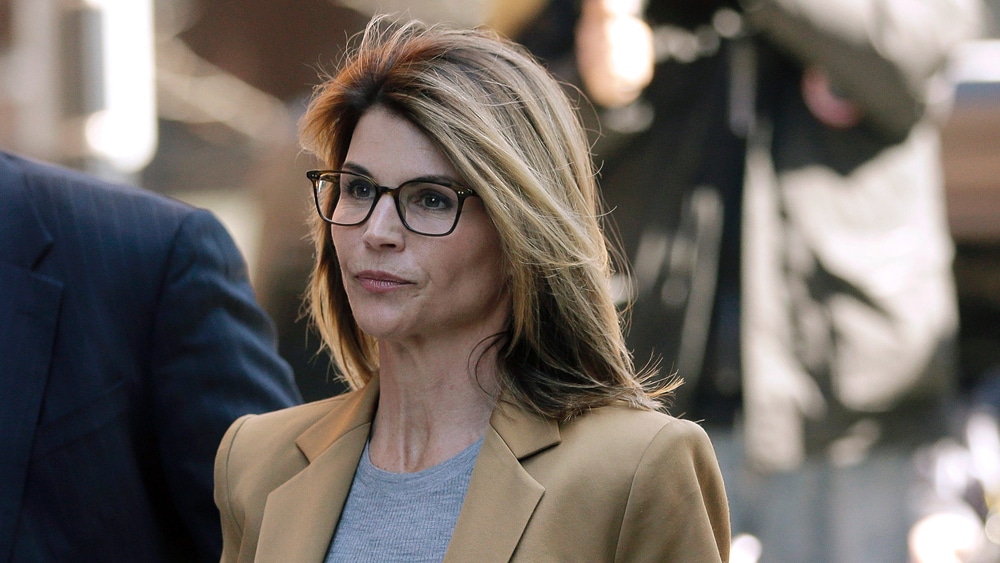 Lori Loughlin Gets October Trial Date in College Admissions Case