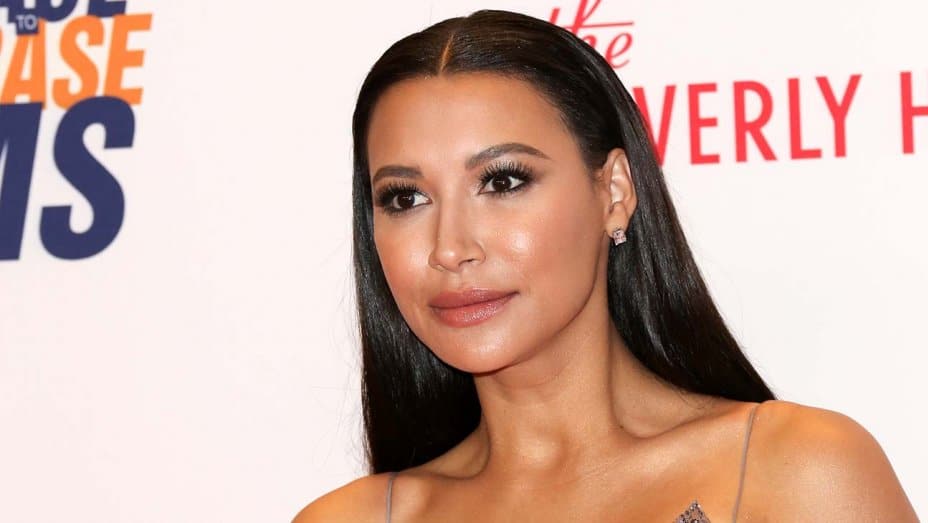 Jane Lynch, Chris Colfer & More Hollywood Stars Pay Tribute to Naya Rivera