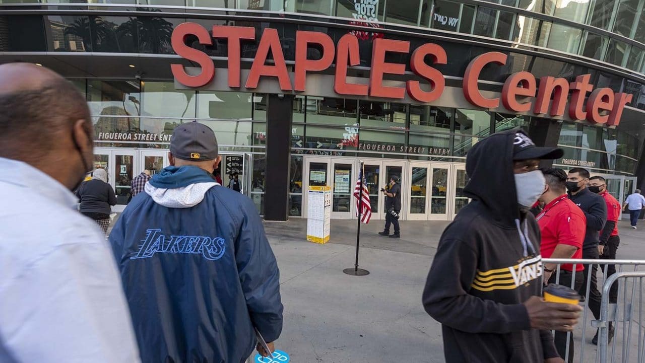 Los Angeles Landmarks Transform Into Polling Locations for Election Day