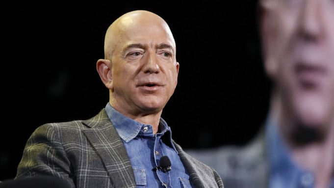 Jeff Bezos to Step Down as Amazon CEO