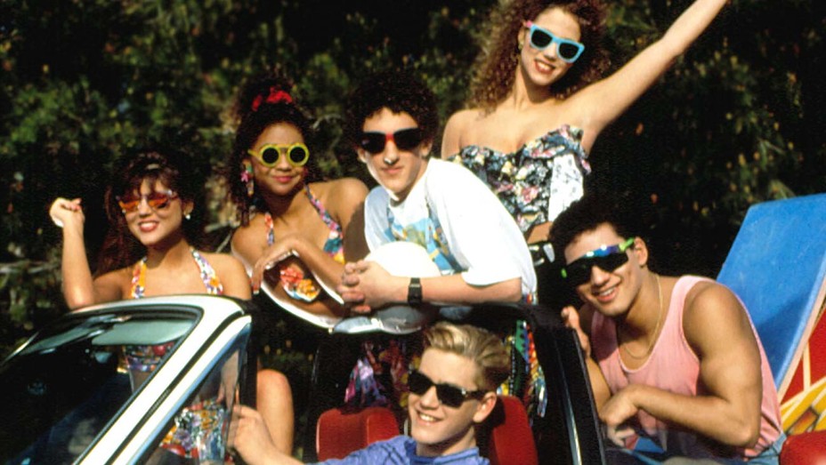 ‘Saved by the Bell’ Cast Mourns Death of Dustin Diamond