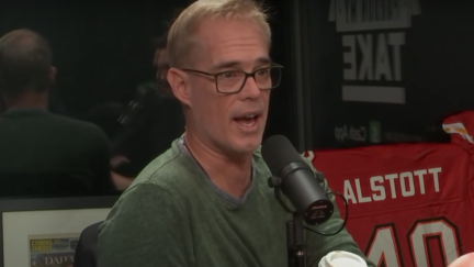 Joe Buck Says Broadcasting Isn’t Fit for People with Stage Fright