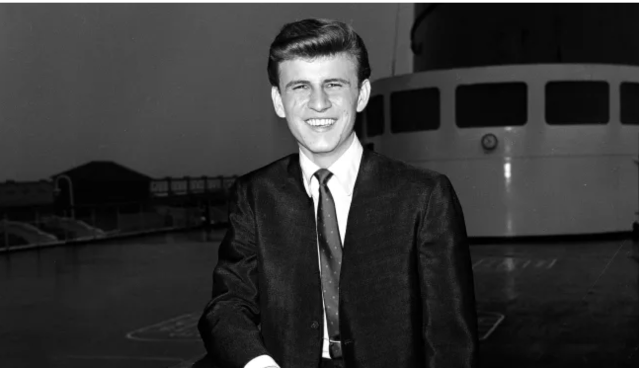 Bobby Rydell, 1960s Pop Idol and Star of ‘Bye Bye Birdie,’ Dies at 79