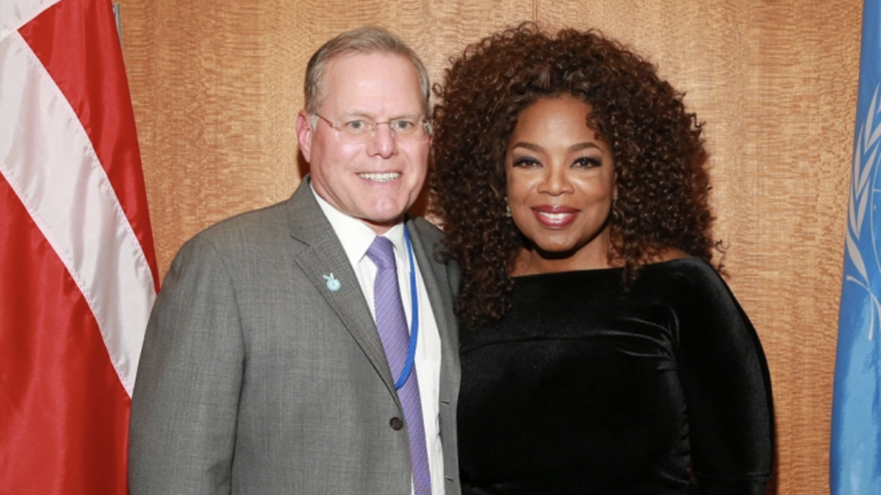 Warner Bros. Discovery Town Hall Kicks Off With Oprah Winfrey & CEO  David Zaslav Who Says ‘The World Is Changing’