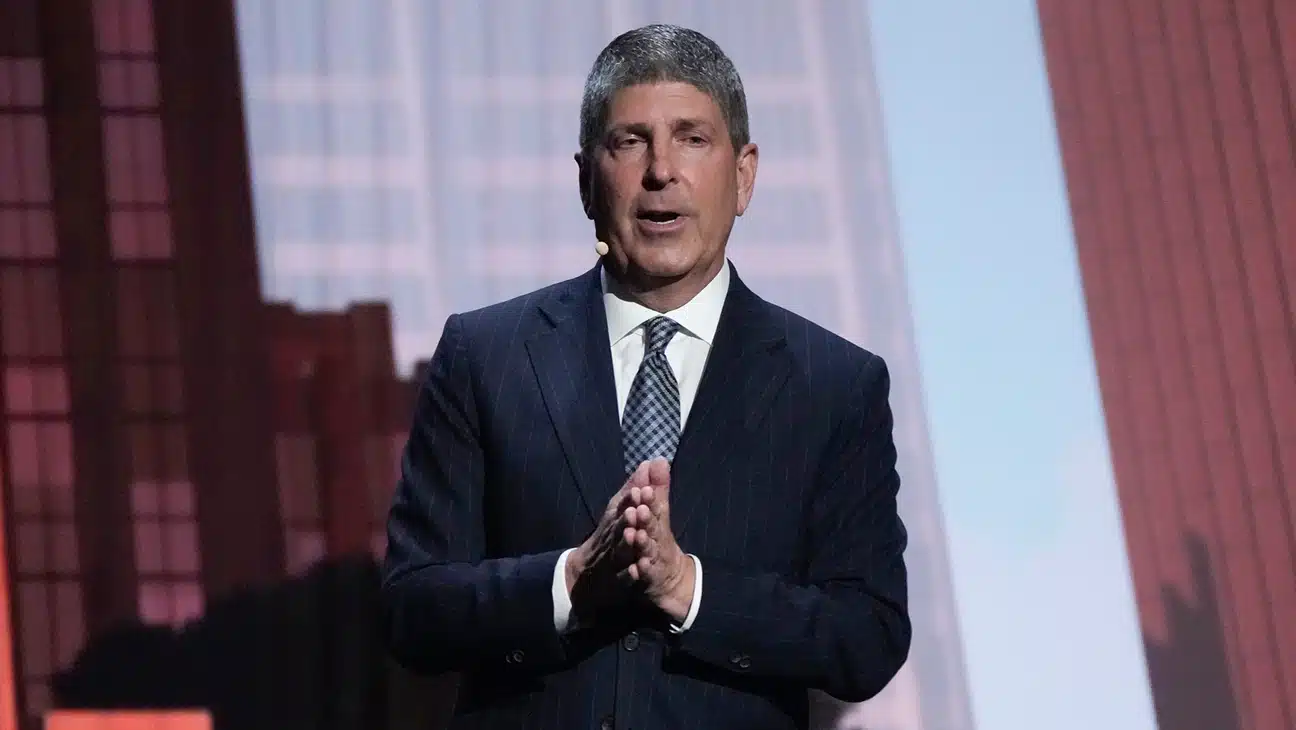 NBCUniversal CEO Jeff Shell Departs Following “Inappropriate Relationship”